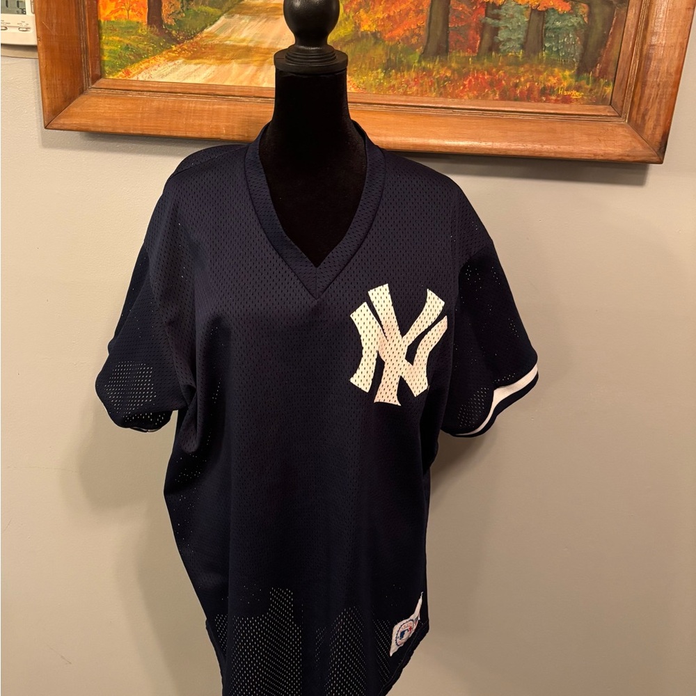 Vintage New York Yankees Dark Blue Mesh V-neck Jersey EUC